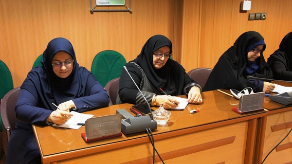 برگزاری نشست معرفتی نقش زنان در پیروزی انقلاب اسلامی 